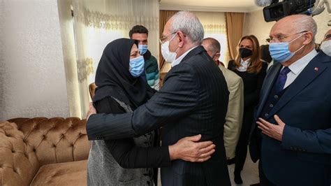 K­e­m­a­l­ ­K­ı­l­ı­ç­d­a­r­o­ğ­l­u­­n­d­a­n­,­ ­B­a­ş­a­k­ ­C­e­n­g­i­z­­i­n­ ­a­i­l­e­s­i­n­e­ ­z­i­y­a­r­e­t­